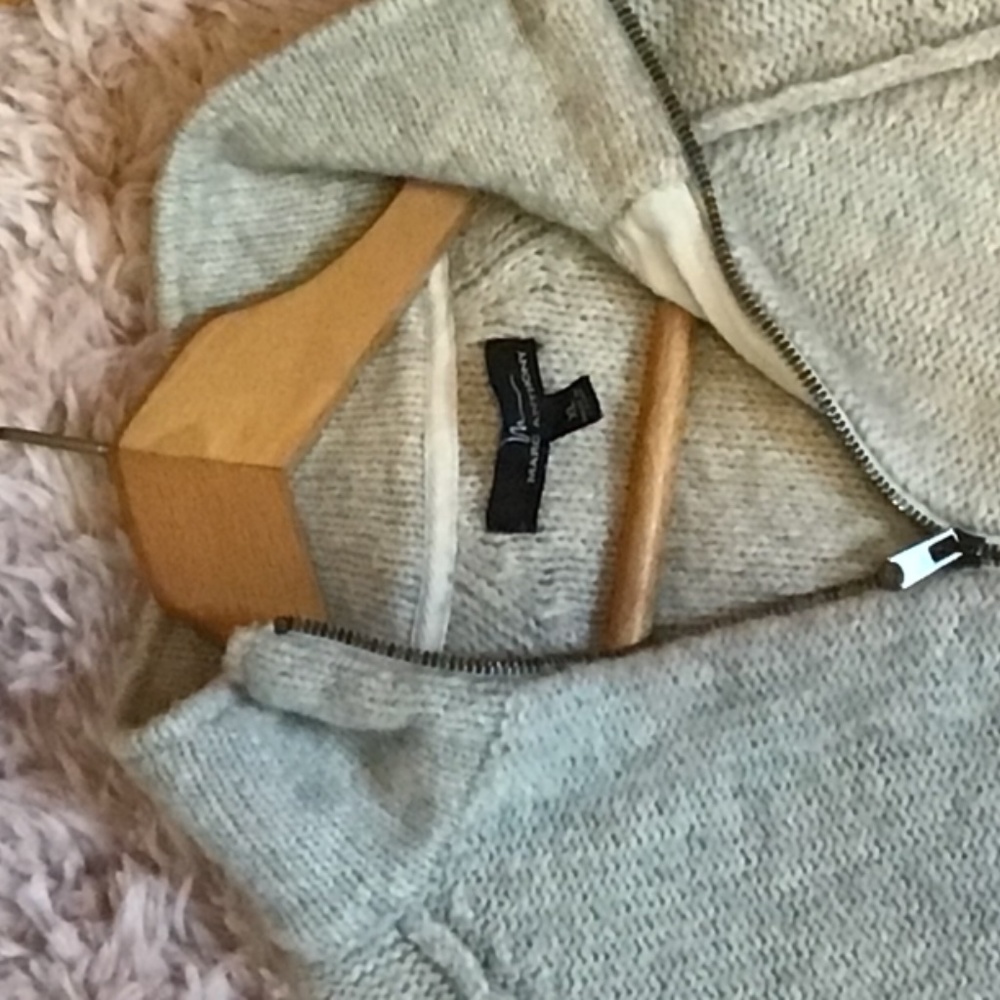 Marc Anthony cardigan - Picture 4 of 9